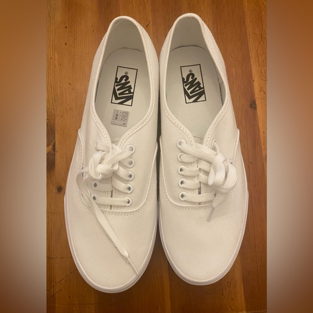 NEW Vans All-White Canvas Lace-Up Sneakers
